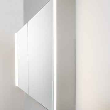 Helles Spiegelelement Möbelkollektion SB.3 von Schweizerbad